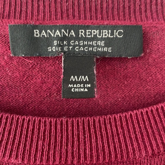 Banana Republic Size M Silk & Cashmere Sweater - Picture 2 of 4